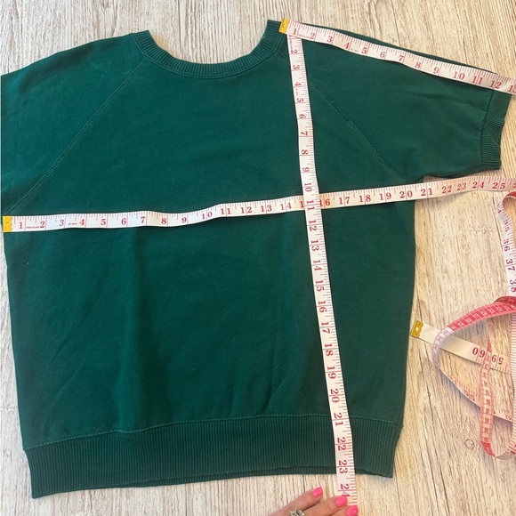 URBAN OUTFITTERS UO "The JV" Dark Green Short Sleeve Crew Sweatshirt XS - Picture 7 of 8